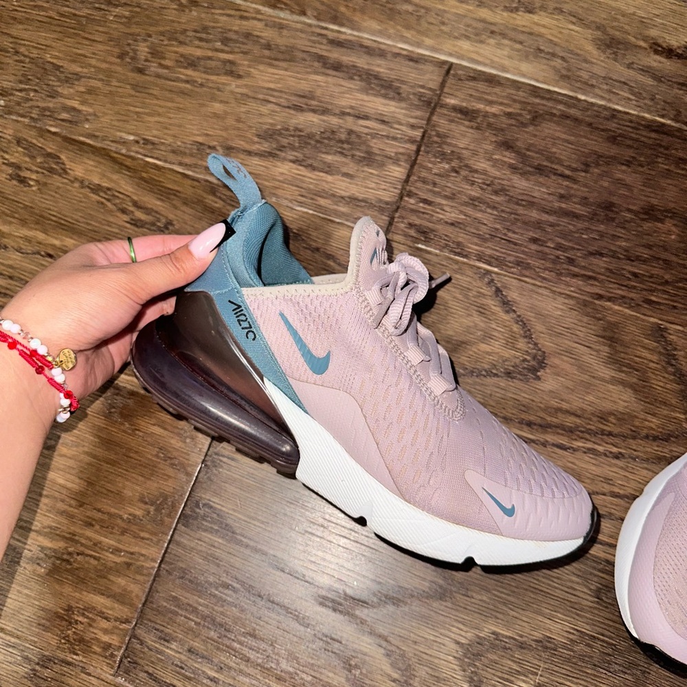💜 NIKE AIR MAX 270 💜